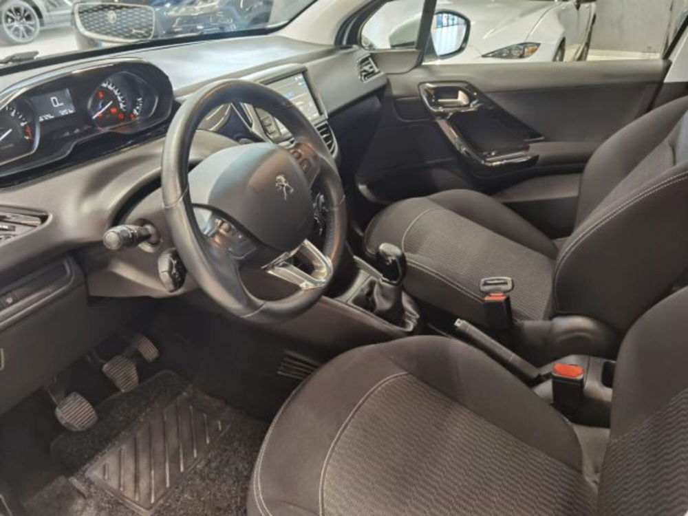 Peugeot 208 usata a Modena (4)