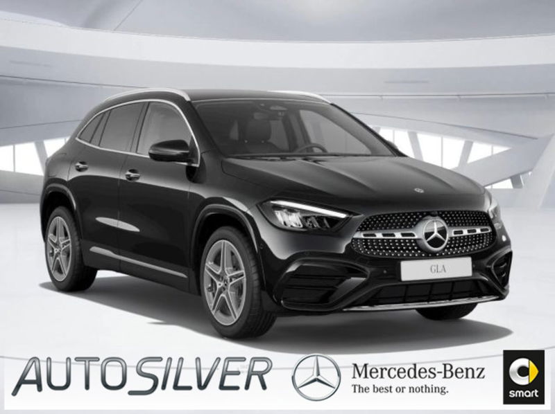 Mercedes-Benz GLA SUV 250 e phev AMG Line Advanced Plus auto nuova a Verona