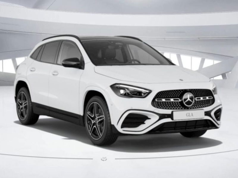 Mercedes-Benz GLA SUV 250 e phev AMG Line Advanced Plus auto nuova a Verona