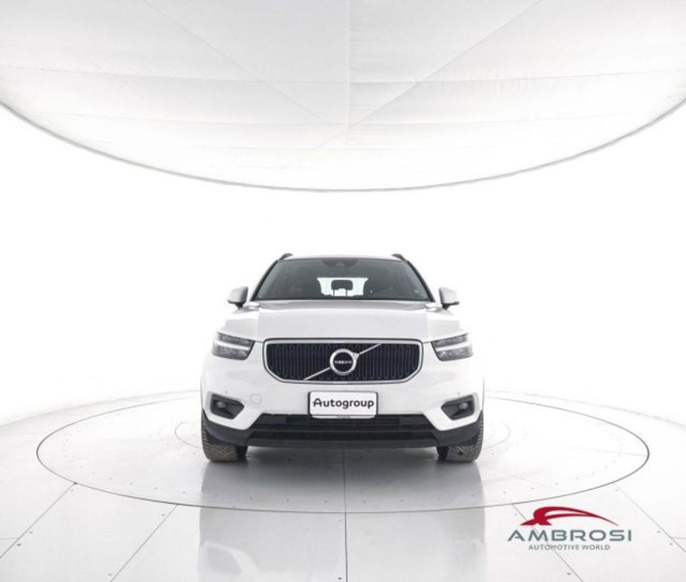 Volvo XC40 usata a Perugia (5)