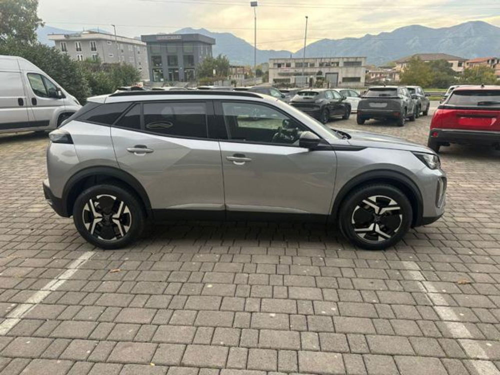 Peugeot 2008 nuova a Salerno (3)