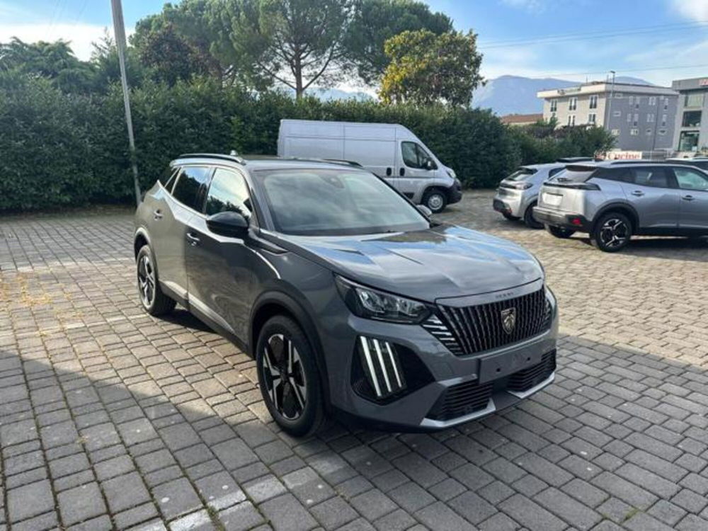 Peugeot 2008 nuova a Salerno (2)