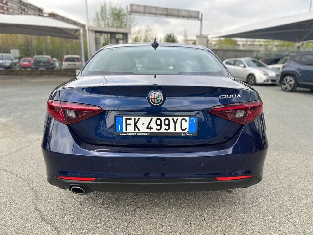 Alfa Romeo Giulia usata a Torino (6)