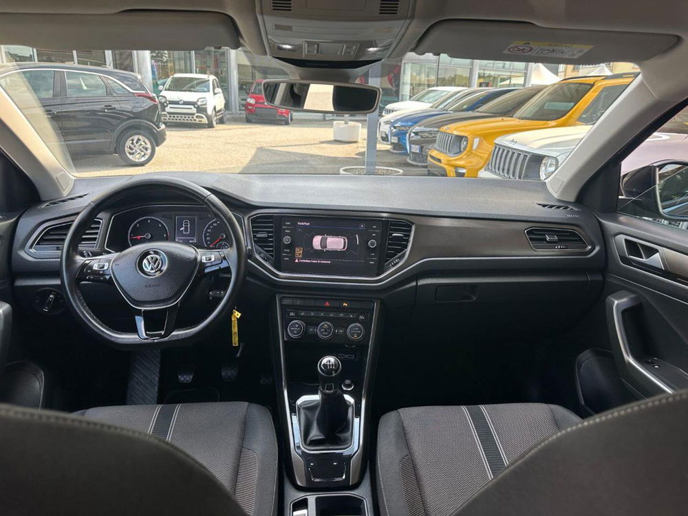 Volkswagen T-Roc usata a Torino (14)