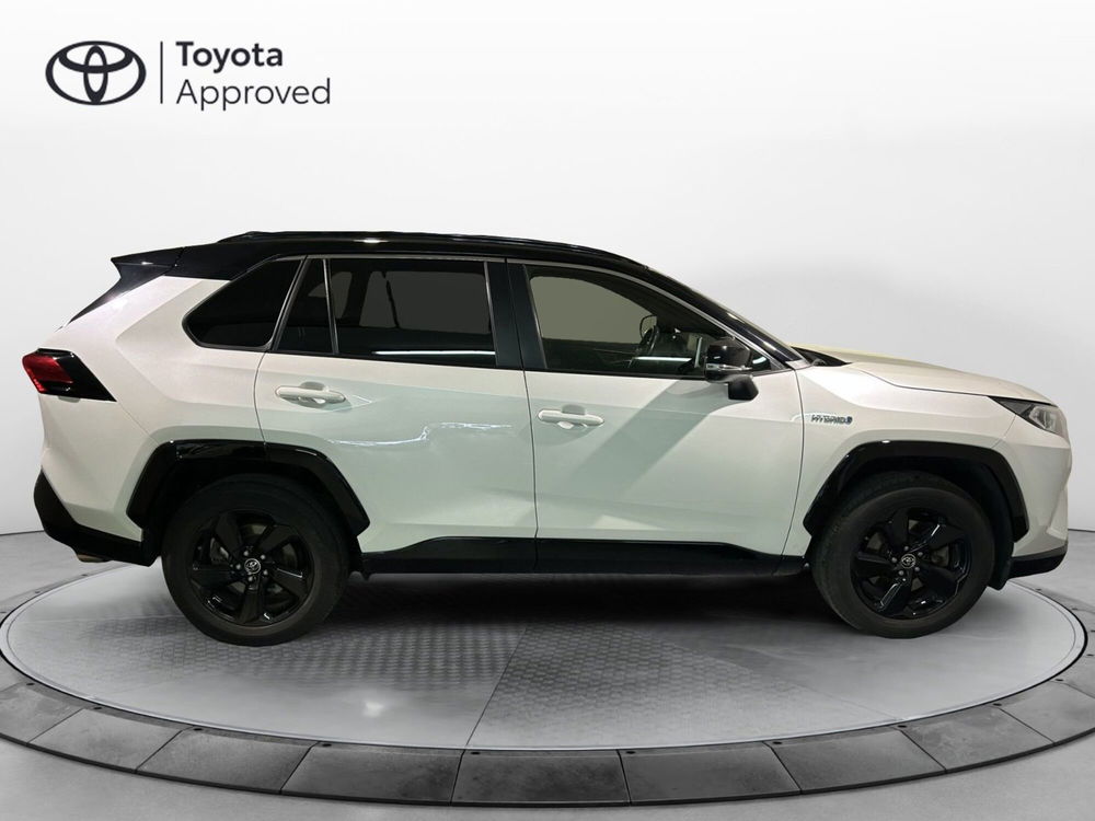 Toyota Rav4 usata a Milano (14)