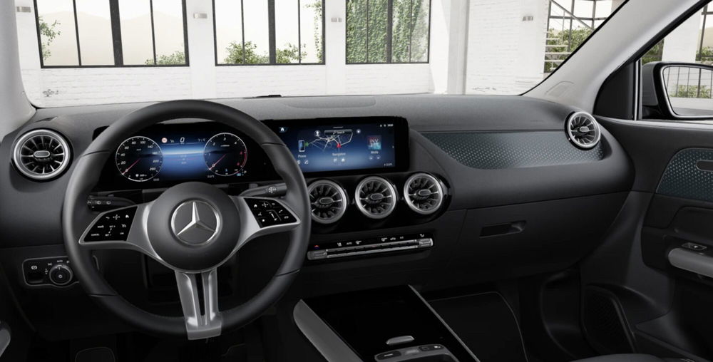 Mercedes-Benz GLA SUV nuova a Bergamo (5)