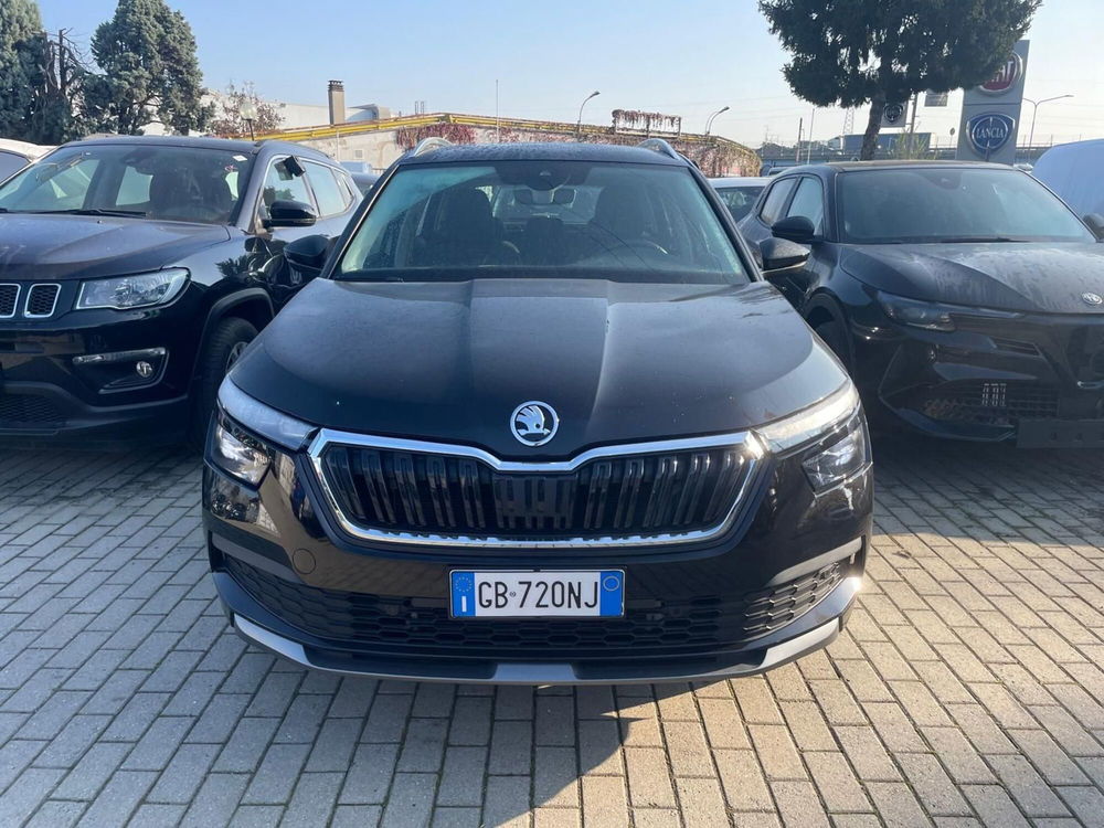 Skoda Kamiq usata a Milano (2)