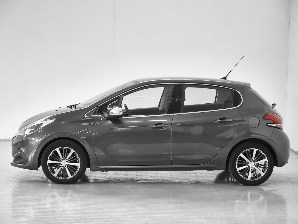 Peugeot 208 usata a Prato (4)