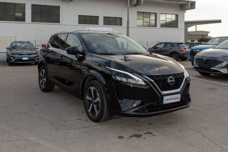 Nissan Qashqai 1.3 mhev N-Connecta 2wd 140cv del 2023 usata a Fondi