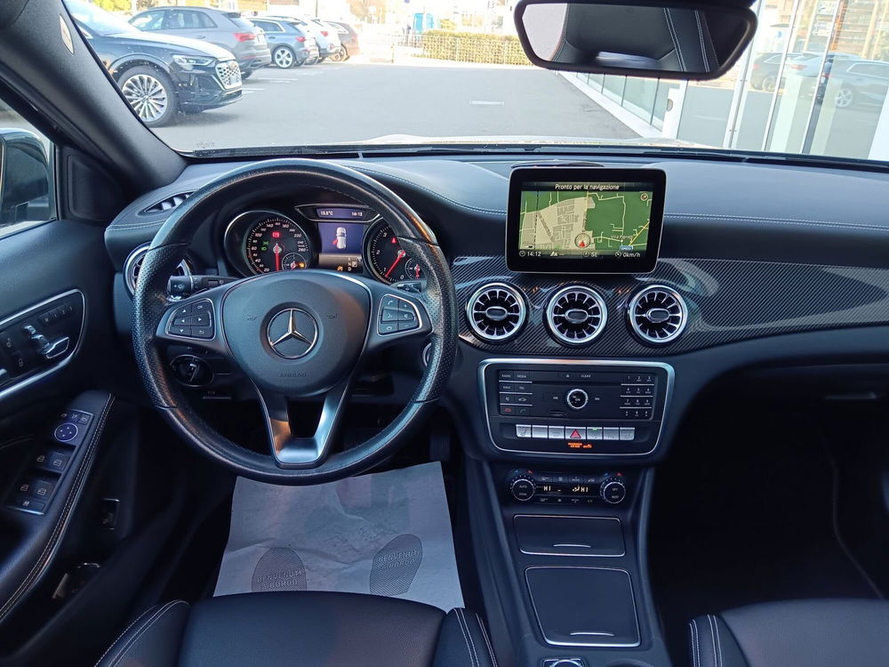 Mercedes-Benz GLA SUV usata a Modena (8)