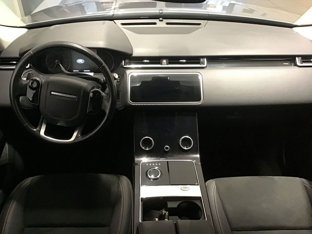 Land Rover Range Rover Velar usata a Genova (9)