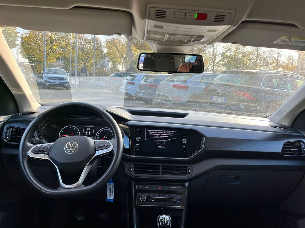 Volkswagen T-Cross usata a Milano (14)