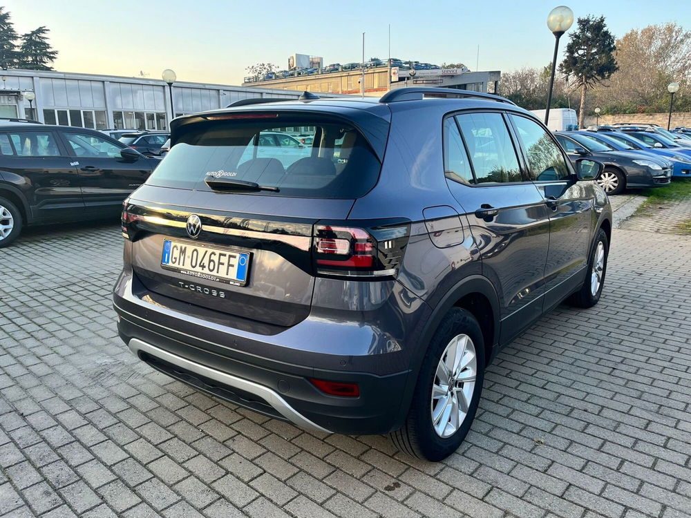 Volkswagen T-Cross usata a Milano (7)