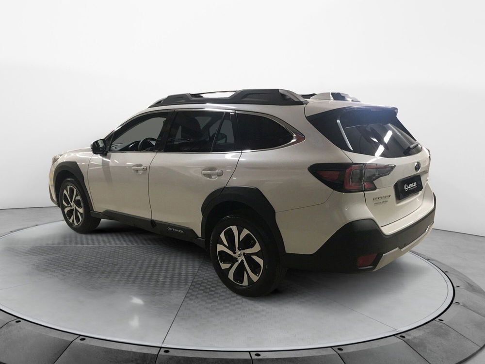 Subaru Outback usata a Bologna (3)