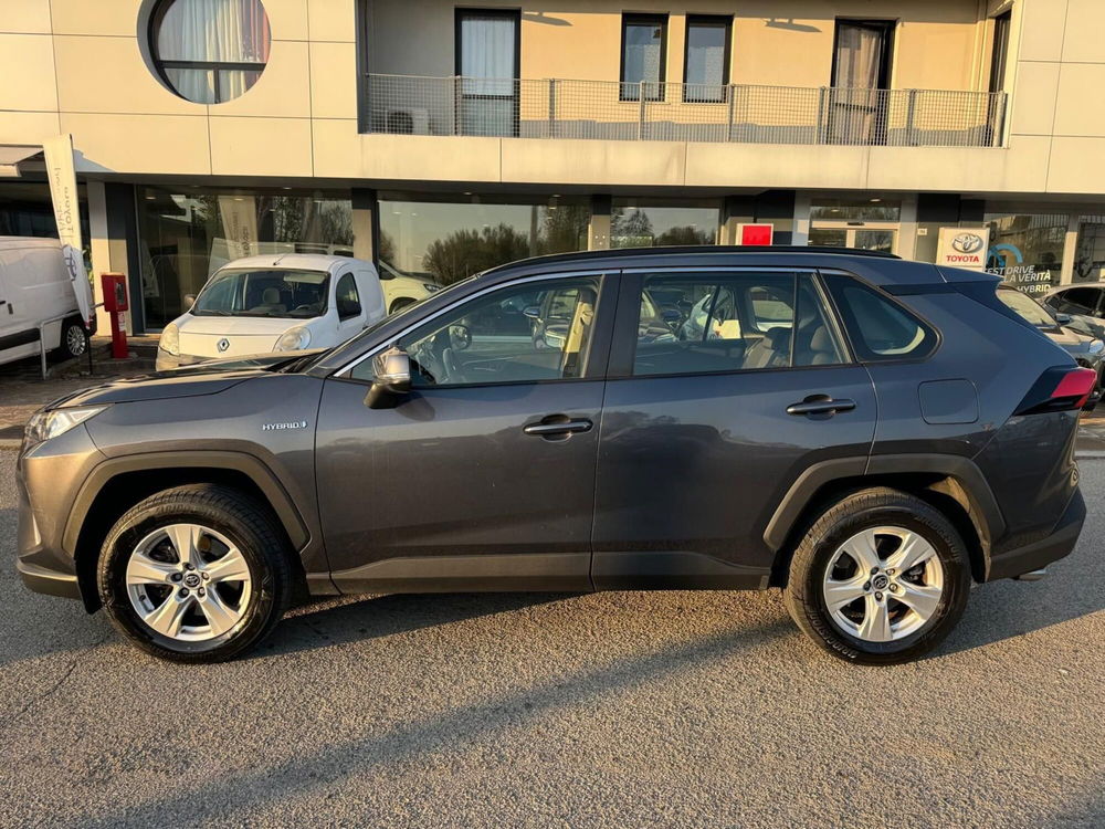 Toyota Rav4 usata a Modena (9)