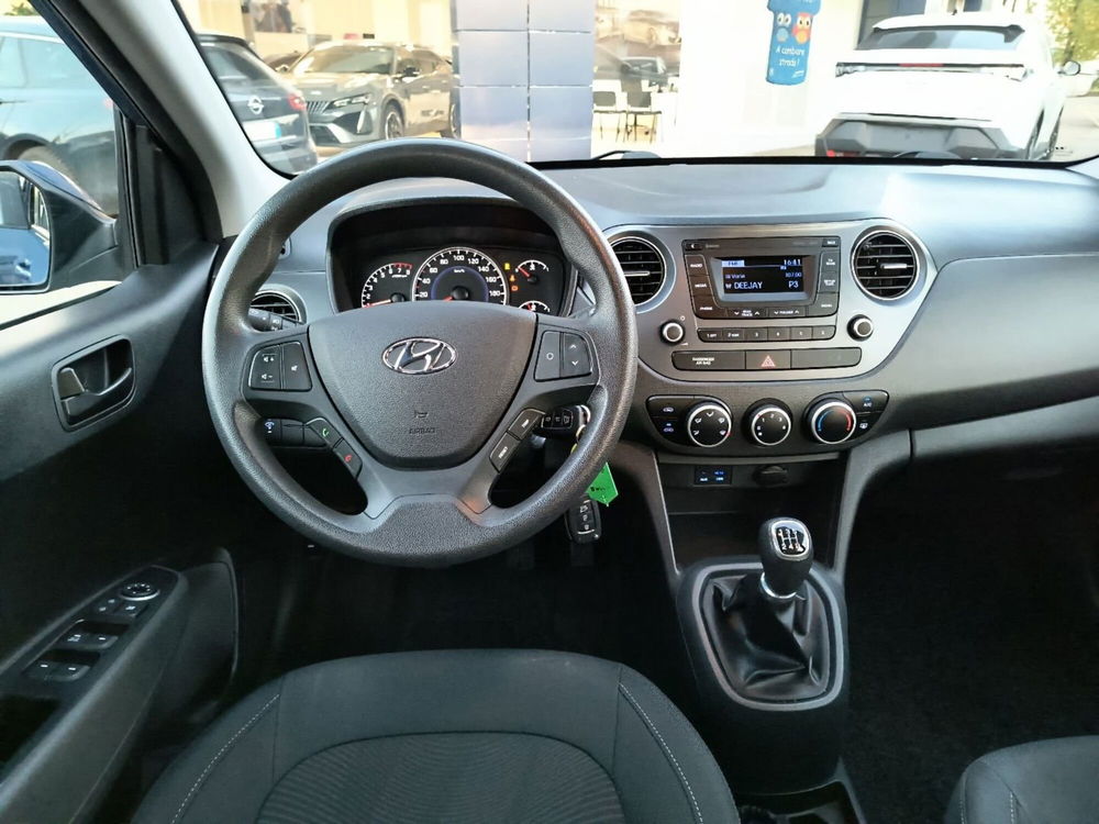 Hyundai i10 usata a Cremona (9)