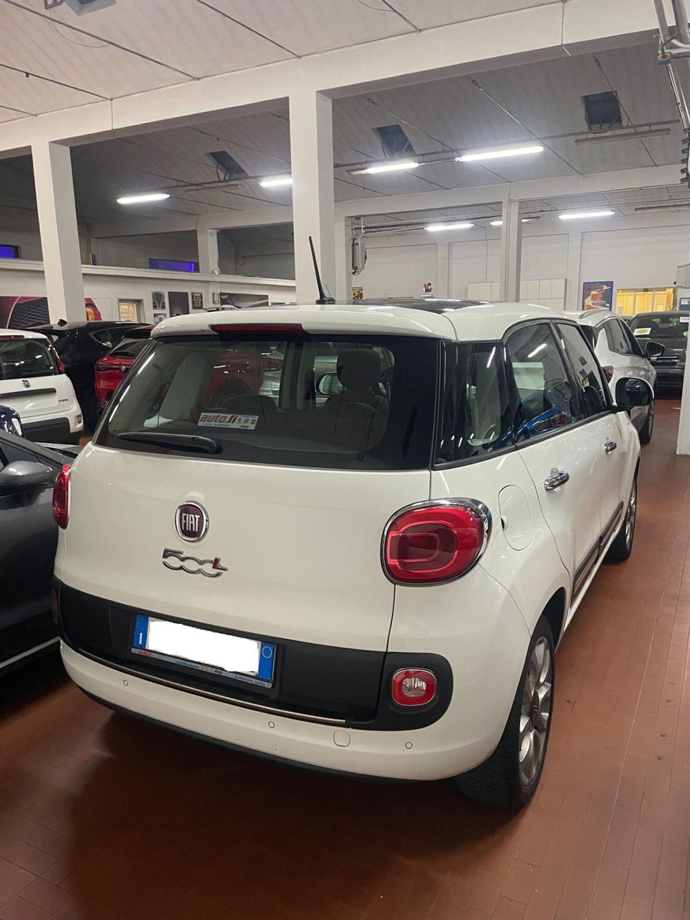 Fiat 500L usata a Lucca (5)