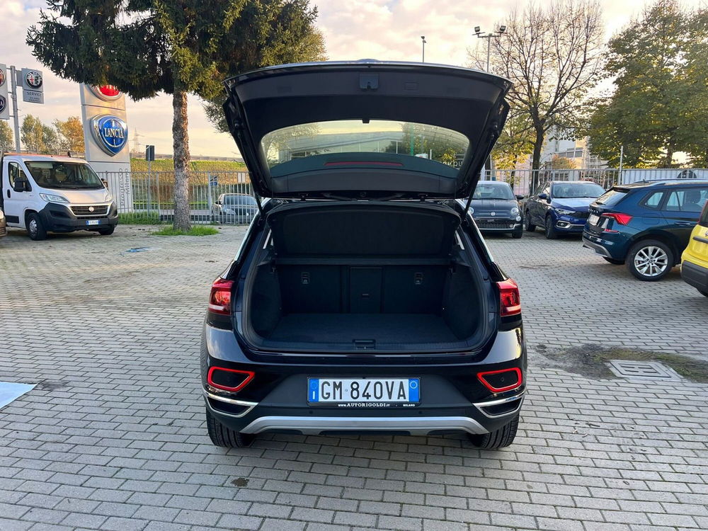 Volkswagen T-Roc usata a Milano (9)