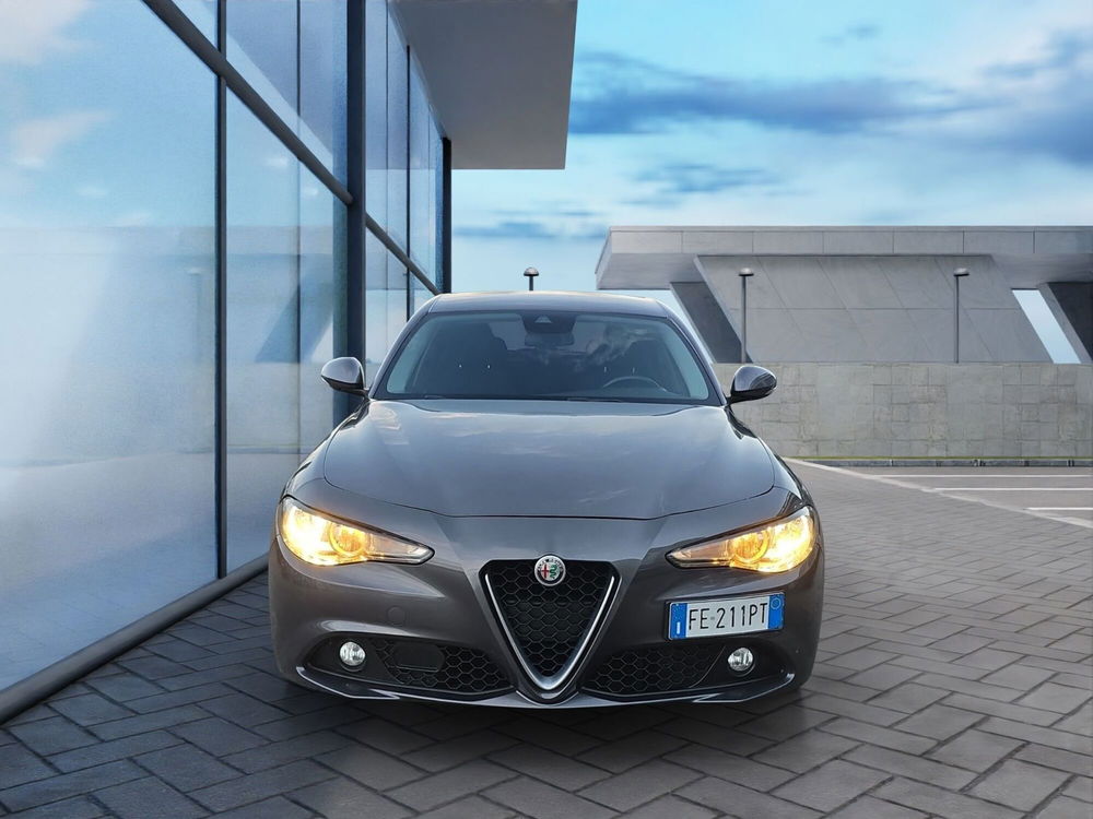 Alfa Romeo Giulia usata a Cosenza (2)