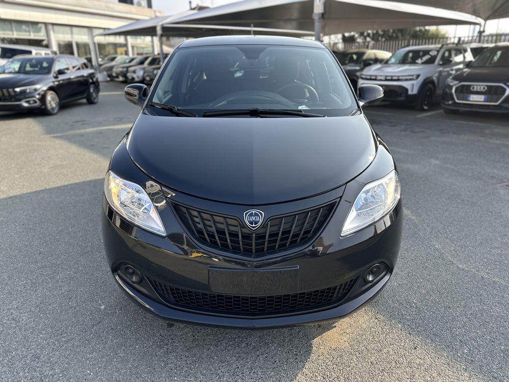 Lancia Ypsilon nuova a Torino (2)