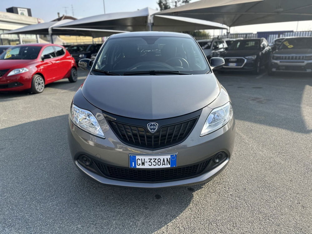 Lancia Ypsilon nuova a Torino (2)