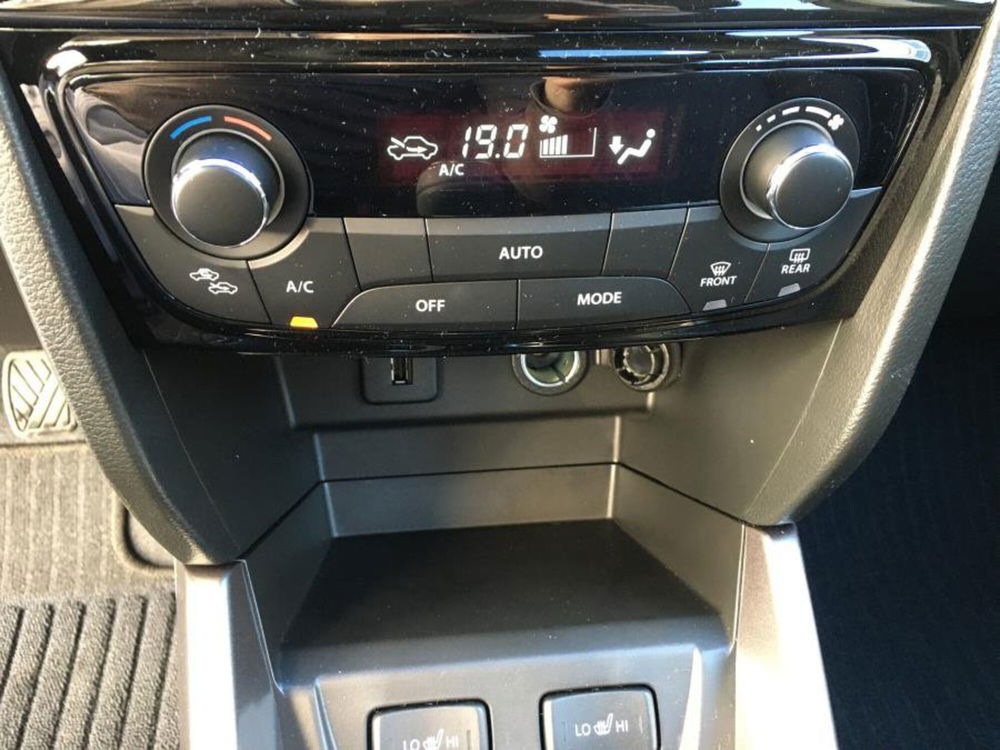 Suzuki Vitara nuova a Cuneo (17)