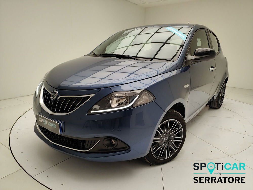 Lancia Ypsilon usata a Como