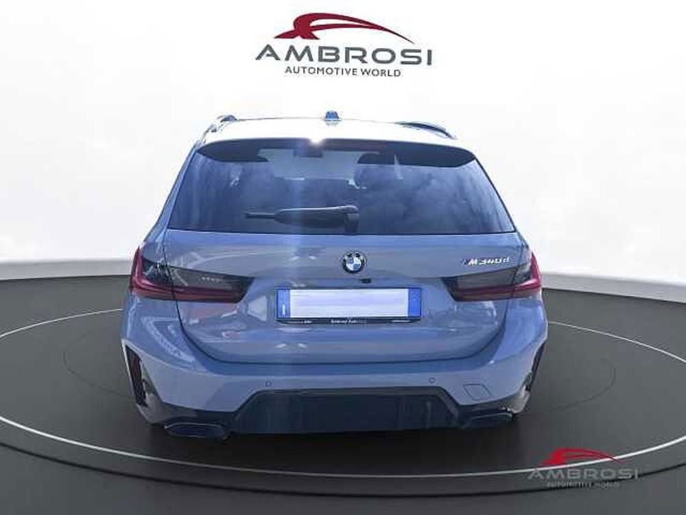 BMW Serie 3 Touring nuova a Viterbo (8)