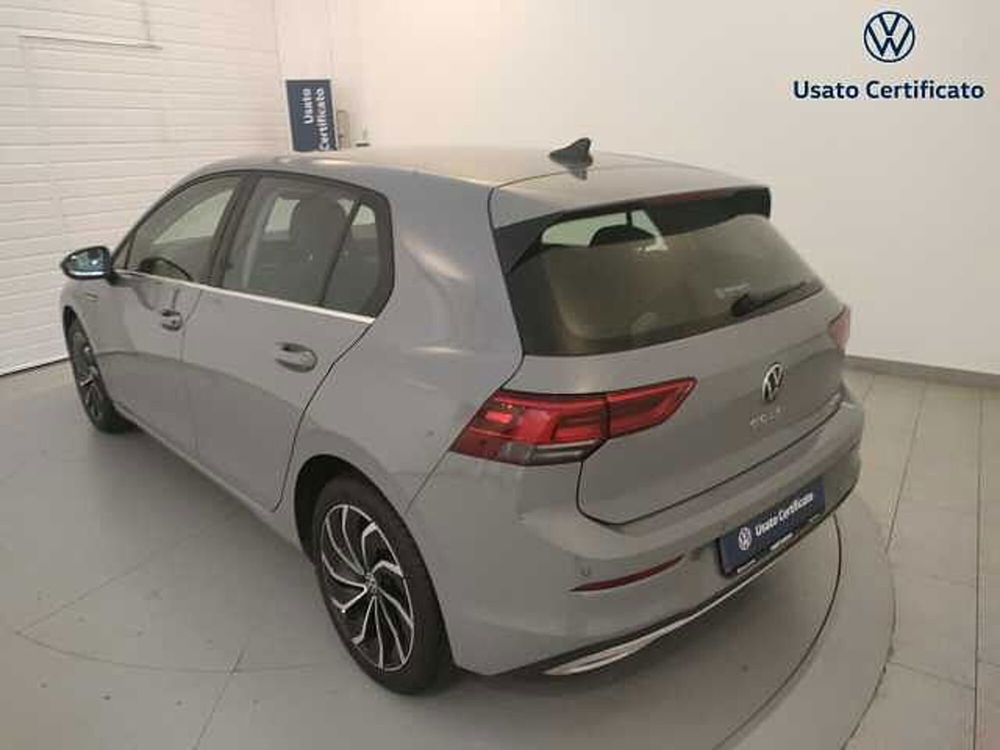 Volkswagen Golf Variant usata a Varese (8)