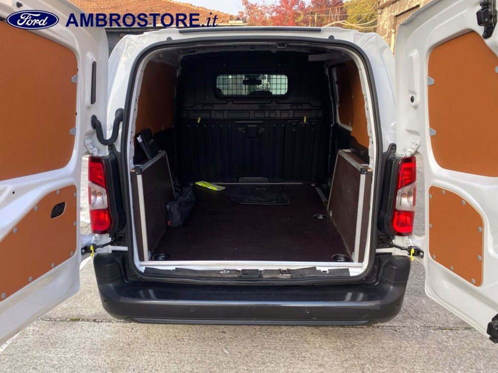 Toyota Proace City Furgone usata a Milano (15)