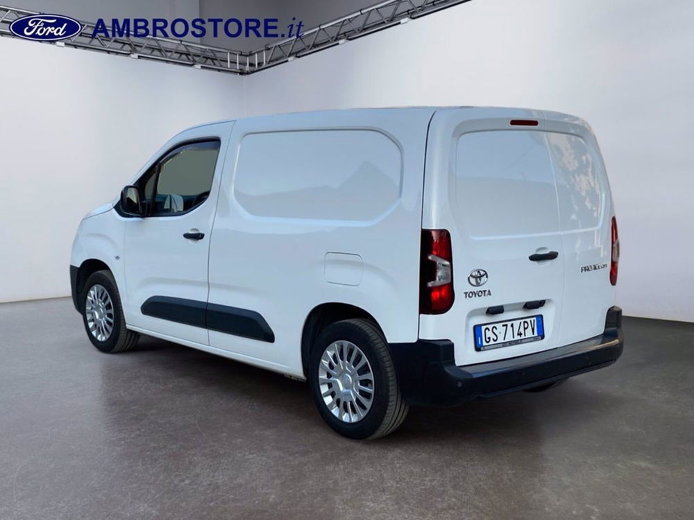 Toyota Proace City Furgone usata a Milano (7)