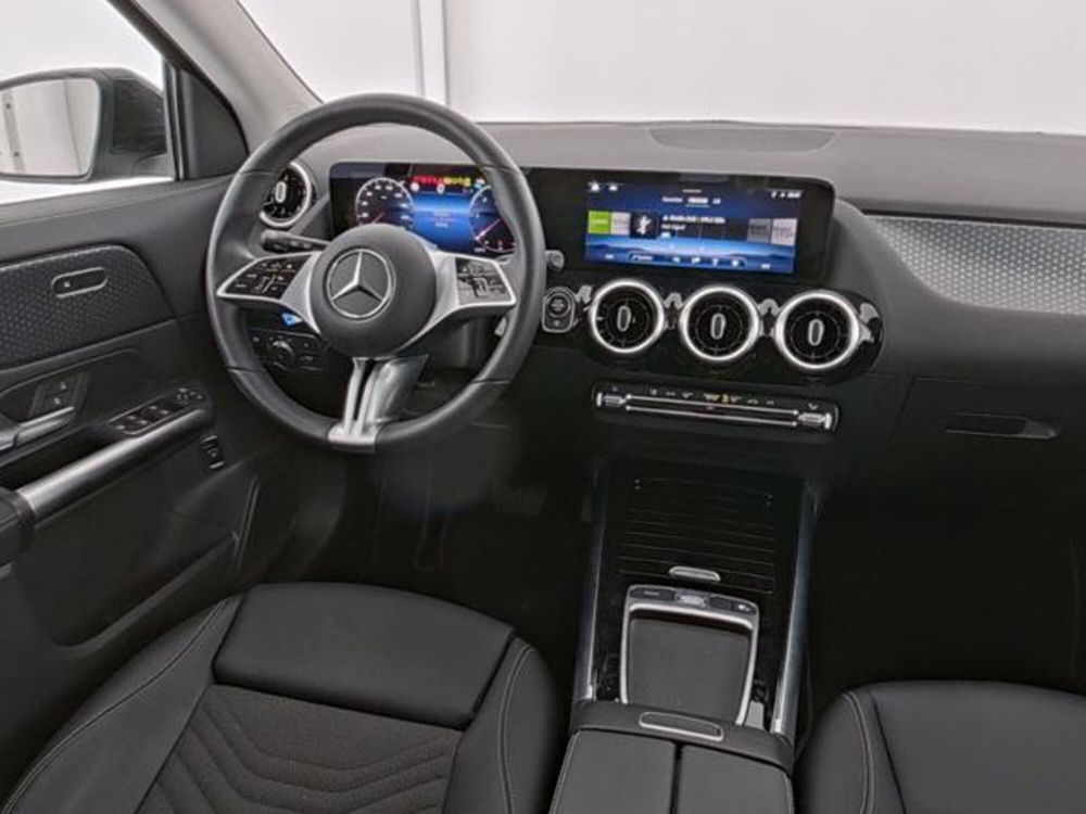 Mercedes-Benz GLA SUV usata a Milano (5)