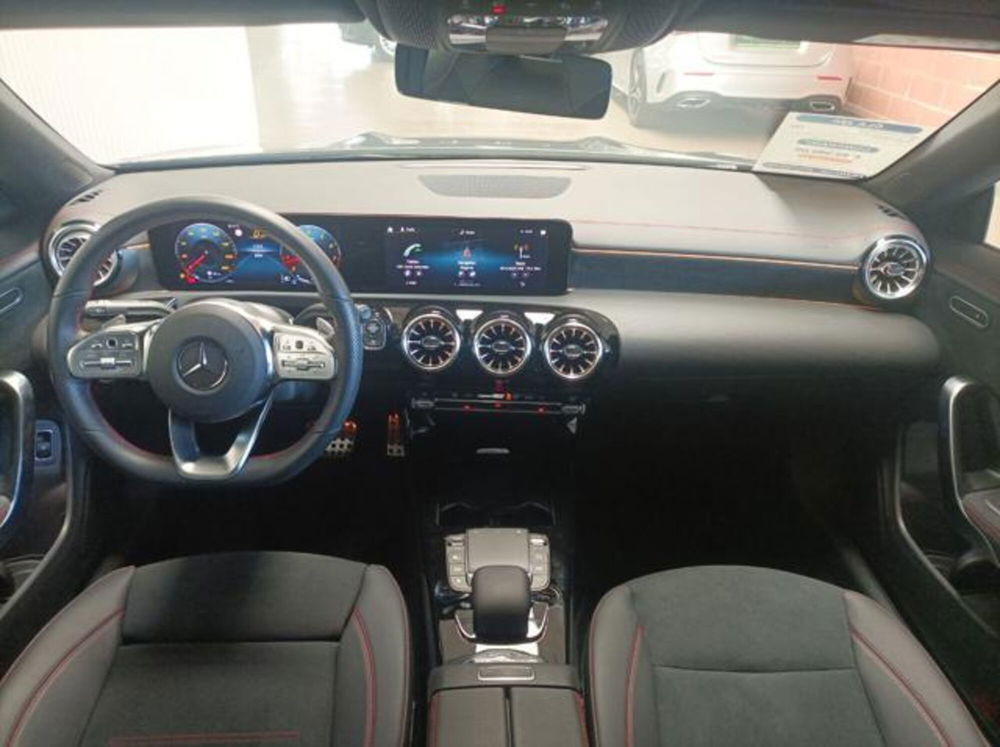 Mercedes-Benz CLA usata a Milano (9)