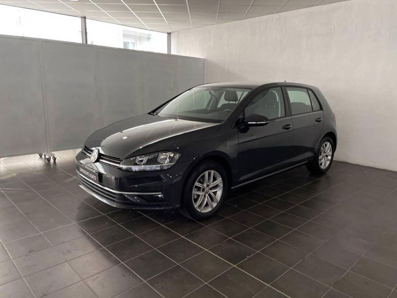 Volkswagen Golf 1.0 TSI 110 CV 5p. Business BlueMotion Technology  del 2018 usata a Torino