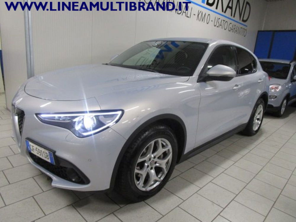 Alfa Romeo Stelvio usata a Piacenza (16)