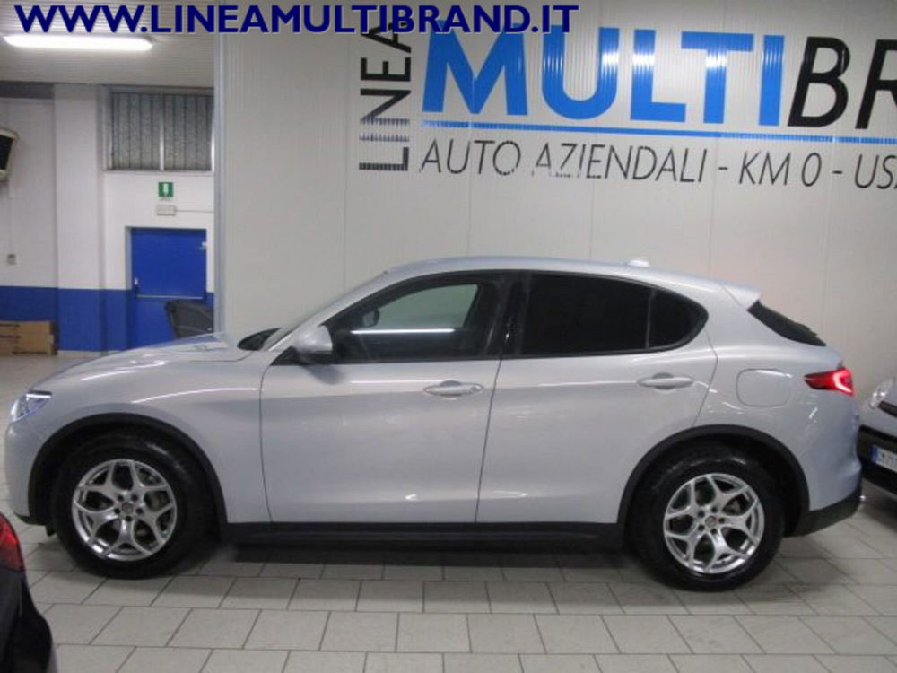 Alfa Romeo Stelvio usata a Piacenza (18)