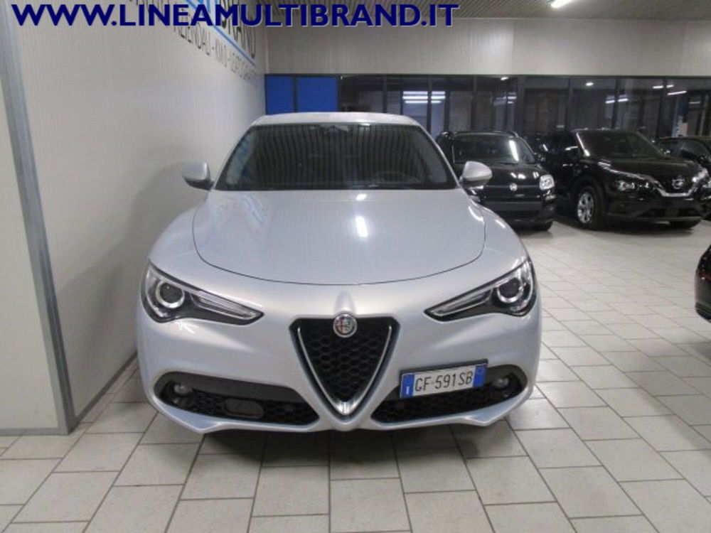 Alfa Romeo Stelvio usata a Piacenza (2)