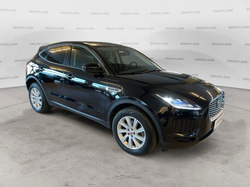 Jaguar E-Pace usata a Livorno (11)