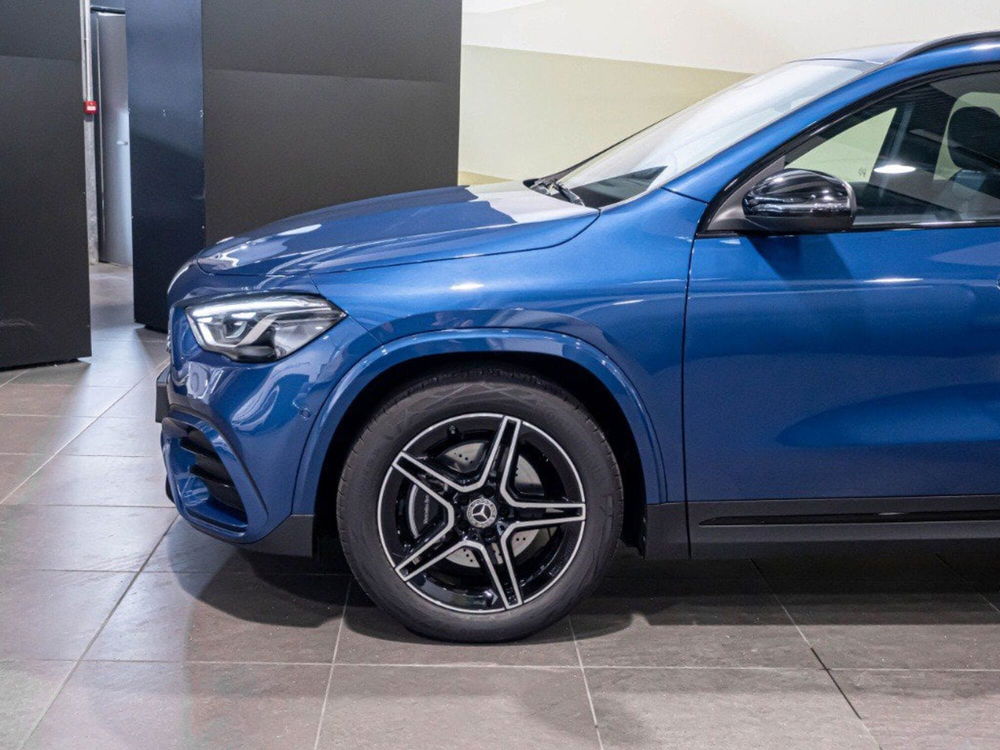 Mercedes-Benz GLA SUV nuova a Ancona (4)