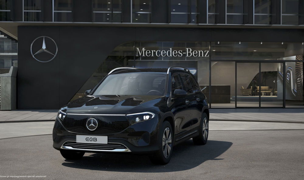 Mercedes-Benz EQB nuova a Bergamo (4)