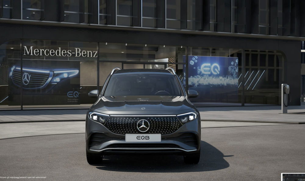 Mercedes-Benz EQB nuova a Bergamo (2)