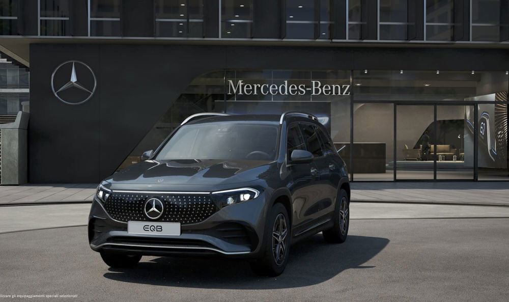 Mercedes-Benz EQB nuova a Bergamo (7)