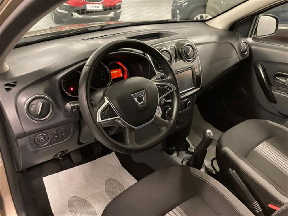 Dacia Sandero usata a Brescia (12)