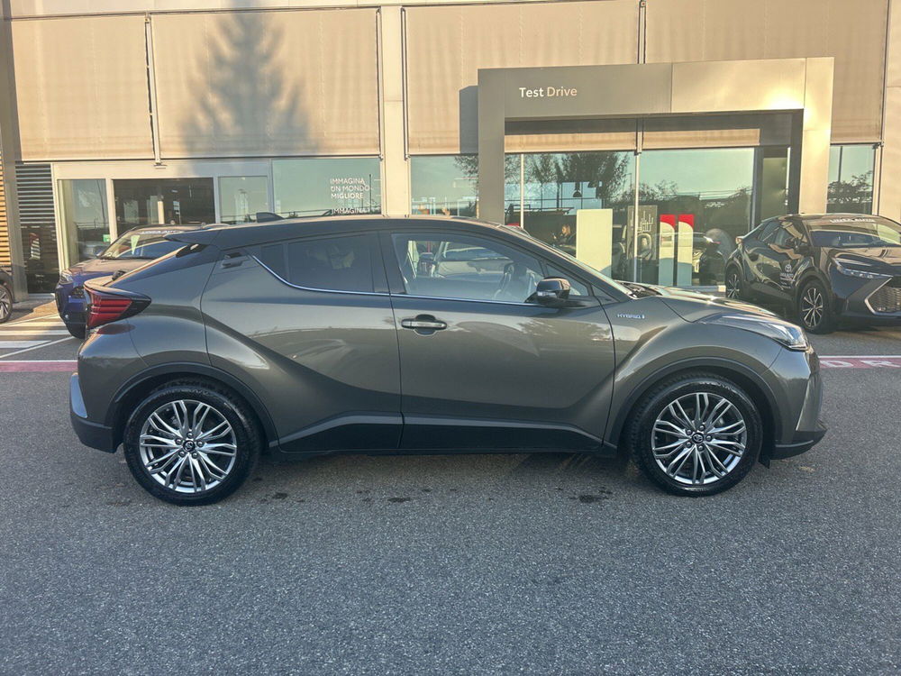 Toyota Toyota C-HR usata a Piacenza (8)