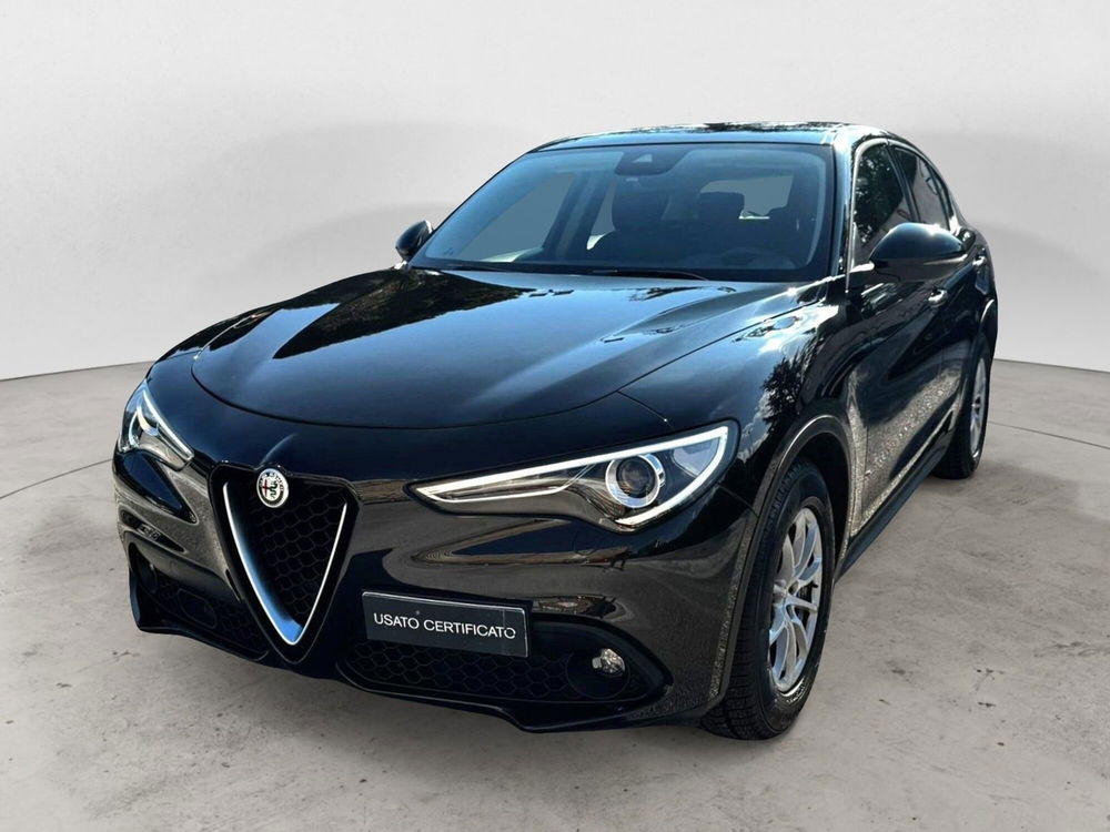 Alfa Romeo Stelvio usata a Bari