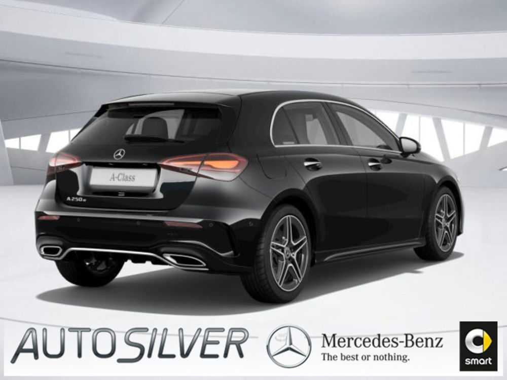 Mercedes-Benz Classe A Sedan nuova a Verona (2)