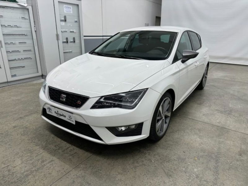 SEAT Leon 2.0 TDI 184 CV 5p. FR  del 2016 usata a Cuneo