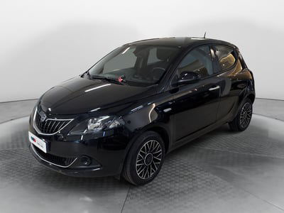 Lancia Ypsilon 1.0 FireFly 5 porte S&amp;S Hybrid Ecochic UnYca del 2024 usata a Prato