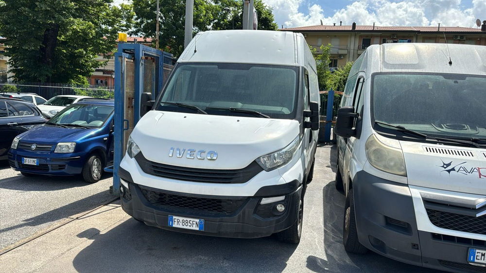 Iveco Daily Furgone usata a Salerno (10)