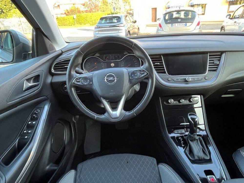 Opel Grandland X usata a Lecco (8)